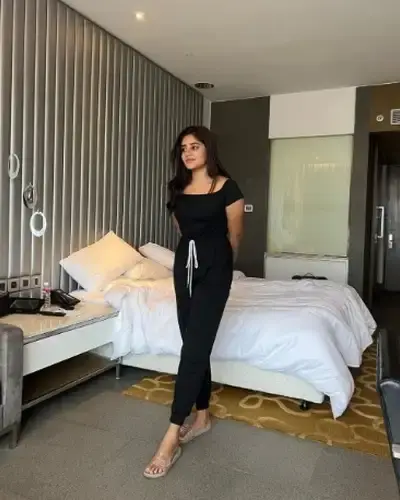 Call Girls Hugli Cash On Delivery